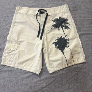 GAP Beige Cargo Shorts with Palm Tree Design White Color Waist 34-36